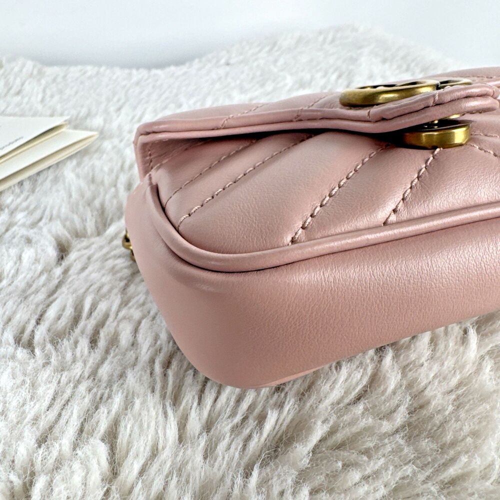 Gucci GG Marmont Super Mini Bag Wristlet Dusty Pink Matelasse Leather - Picture 14 of 16